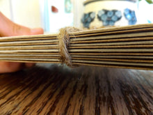 Load image into Gallery viewer, Wholesale 100ct Plantable Vintage Botanical Cards | Wildflower Seed Paper | Zero Waste | Strawberrycactus
